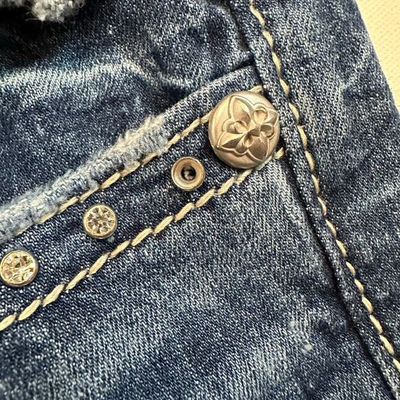 Miss Me Boyfriend Cargo JB5078P6 Denim Jeans with Flap Pockets - Picture 9 of 12